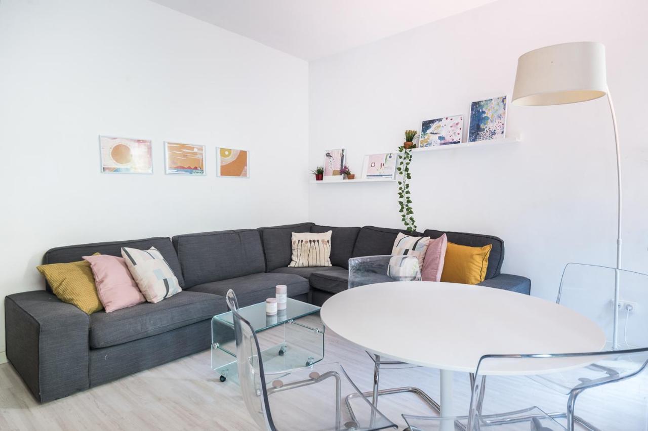 Spacious 3 Bed Apt In The Heart Of Sant Antoni Barcelona Eksteriør billede