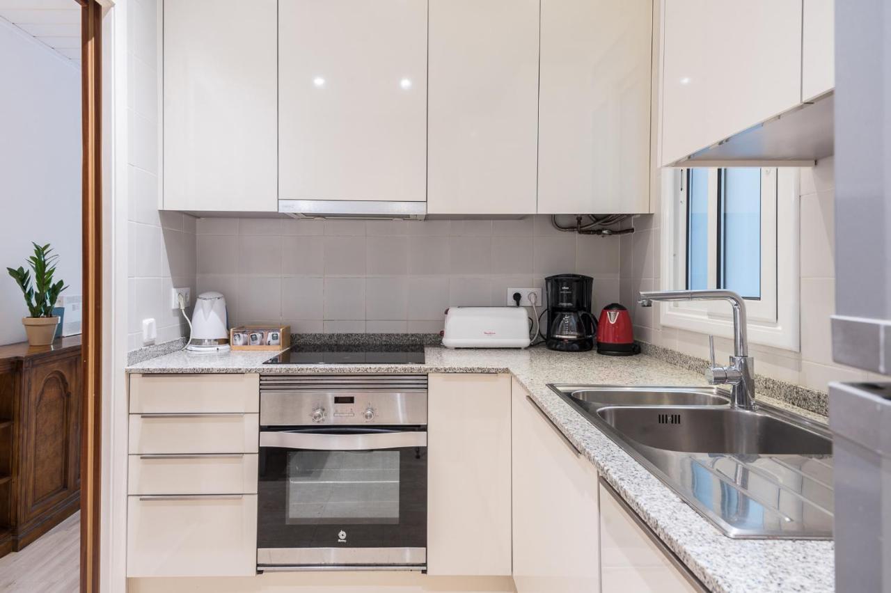 Spacious 3 Bed Apt In The Heart Of Sant Antoni Barcelona Eksteriør billede