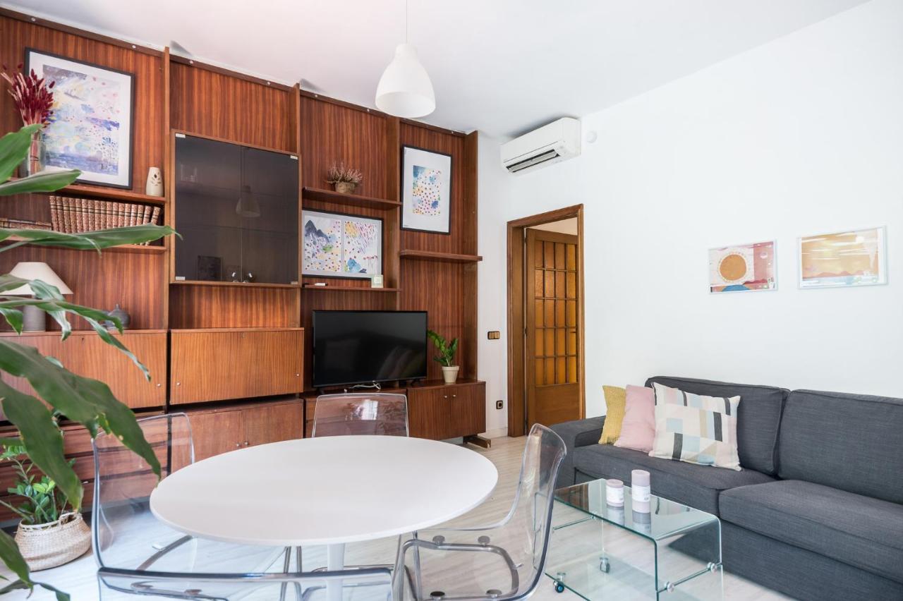 Spacious 3 Bed Apt In The Heart Of Sant Antoni Barcelona Eksteriør billede