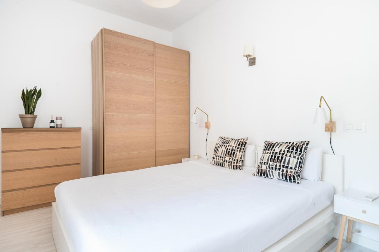 Spacious 3 Bed Apt In The Heart Of Sant Antoni Barcelona Eksteriør billede