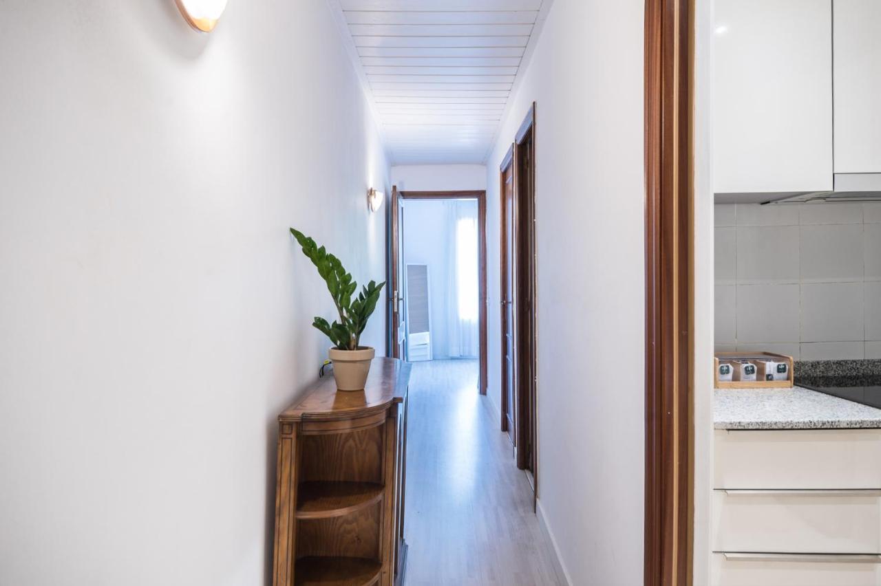 Spacious 3 Bed Apt In The Heart Of Sant Antoni Barcelona Eksteriør billede